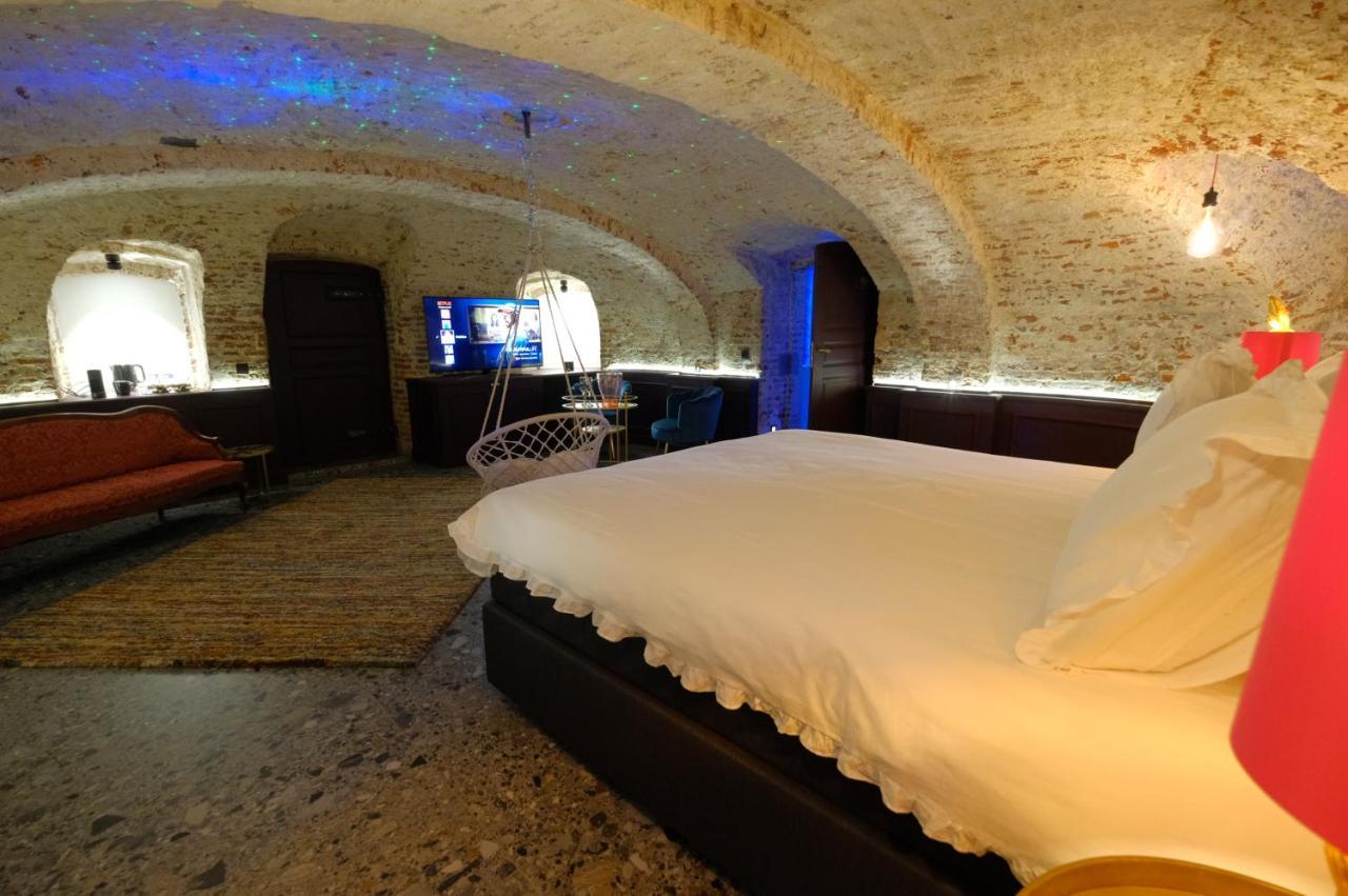 Bed and Breakfast Secret Jacuzzi Mons - Parking Prive Gratuit Zewnętrze zdjęcie